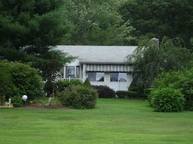 Building photograph for 167 NONNEWAUG RD